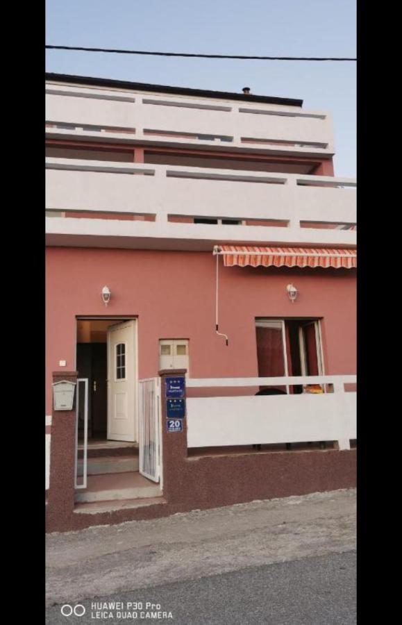 Apartment Zoki 1 Сен Екстериор снимка