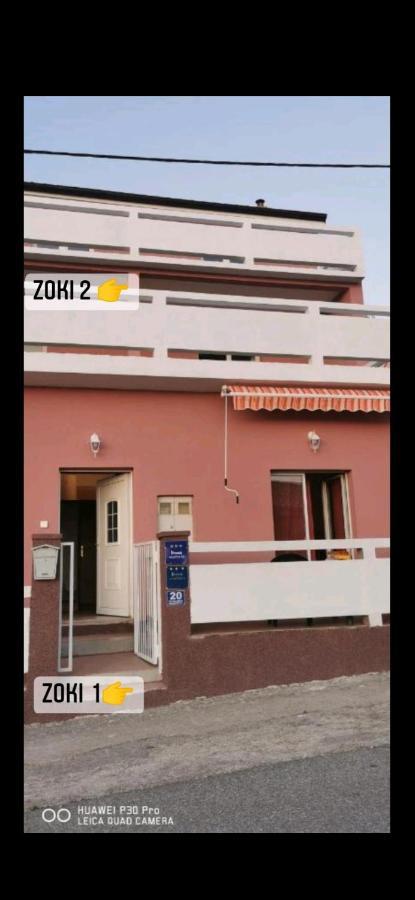 Apartment Zoki 1 Сен Екстериор снимка